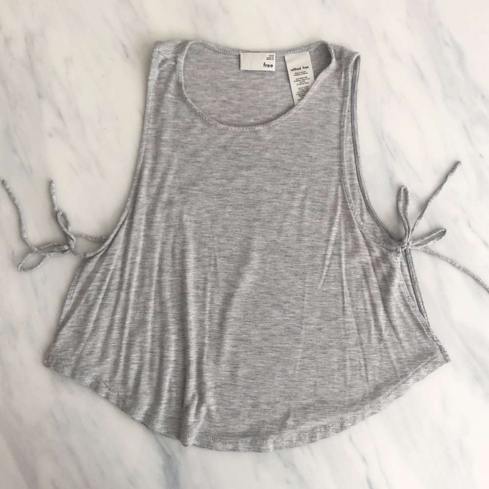 Open side gray tank